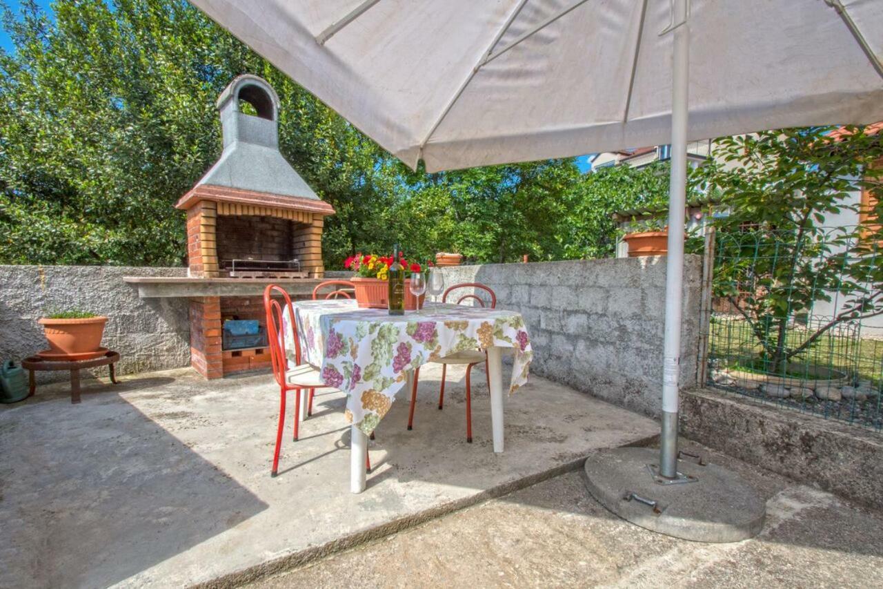 Appartment Happy Time Матульи Экстерьер фото